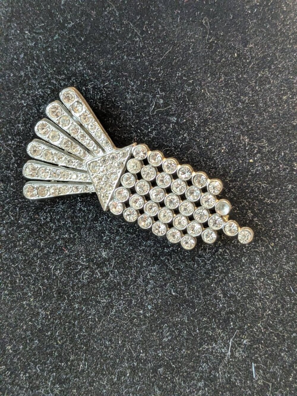 Vintage Art Deco Rhinestone & Silver-tone Brooch